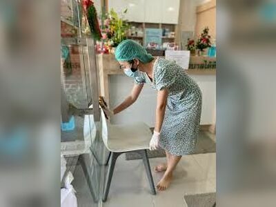 Orthopedic and Eye Clinic Dr. Pratthana (Eye Specialist) – Dr. Atichat (Orthopedic Specialist)
