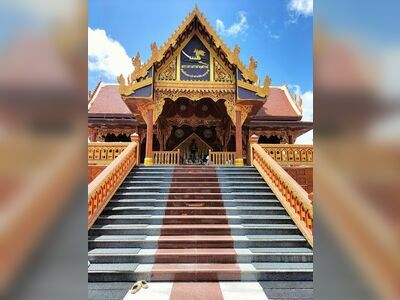 King Taksin Memorial (King Taksin Shipyard)