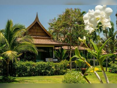 Lanta Palace Resort & Beach Club