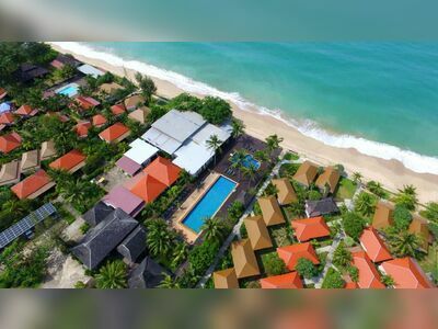 Nakara Long Beach Resort