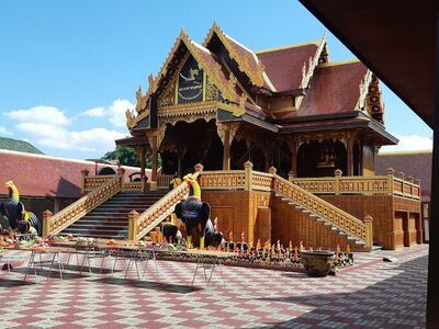 King Taksin Memorial (King Taksin Shipyard)