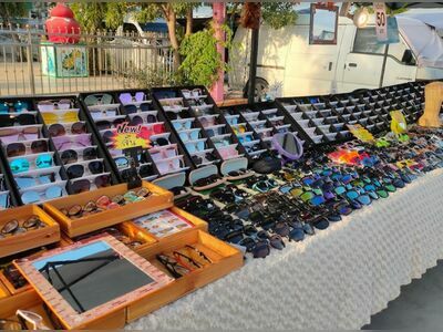 Wang Noi New Town Market
