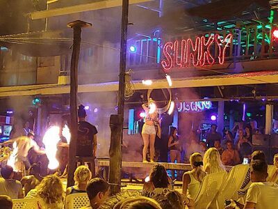 Slinky Bar