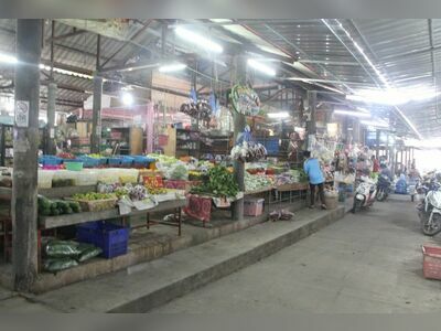 Laem Din Fresh Market