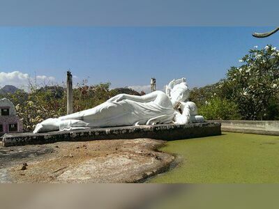 Wat Khao Krailas