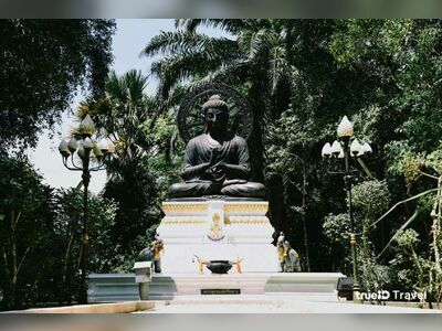 Wat Muang Komaraphat