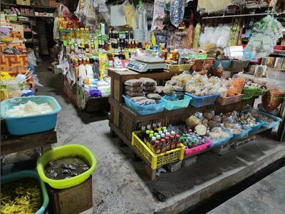 Laem Din Fresh Market