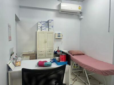 Ayutthaya Laboratory Clinic