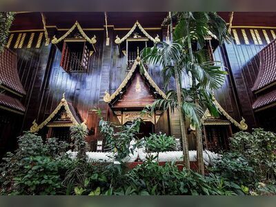 Hoong Luang Saeng Kaew Museum