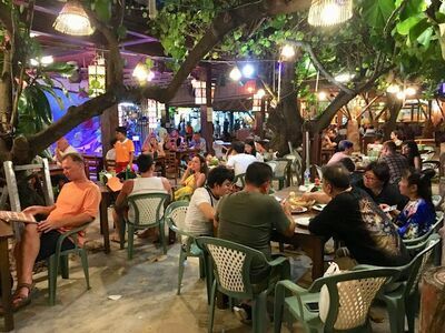 Carlito's bar