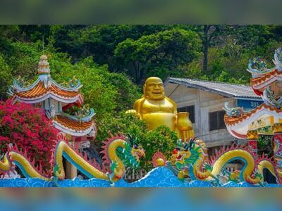 Wat Khao Takiab