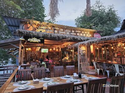 The Riverside Restaurant