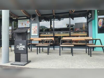 THE COFFEE CLUB - Koh Phi Phi