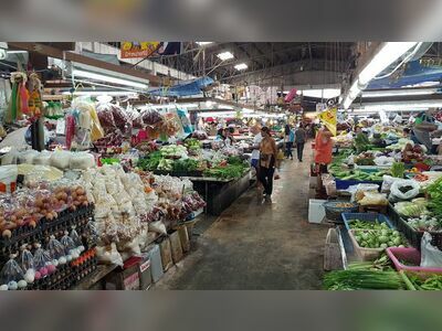 Wat Chaimongkol Market