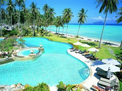 SAii Phi Phi Island Village