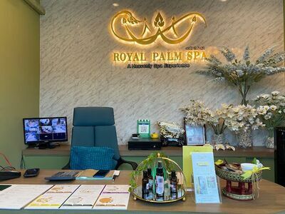Royal Palm Spa