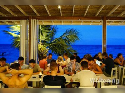 Whitening Restaurant