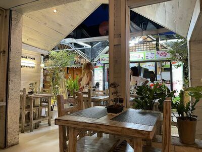 ACQUA Restaurant Phi Phi