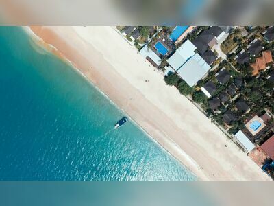 Nakara Long Beach Resort