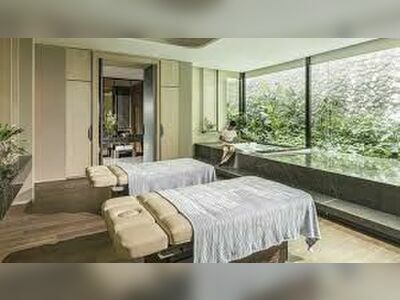 The Four Seasons Spa