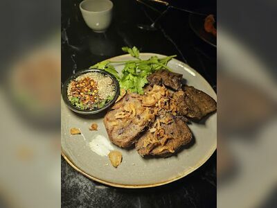 8 Bistro