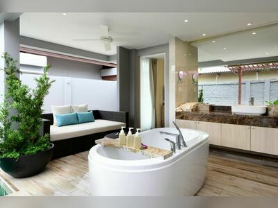 Twin Lotus Resort & Spa