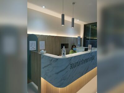Eye Clinic | Cataracts • Joints • Bones Dr. Pingphan • Dr. Ronayachonok