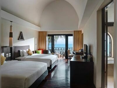 Rawi Warin Resort & Spa
