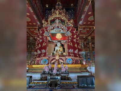 Wat Mahathat Vajiramongkol (Wat Bang Thong)