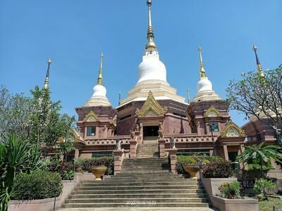 Tham Sap Mued Temple