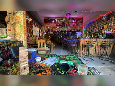 Joker Bar