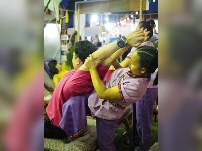 Akhaya Massage