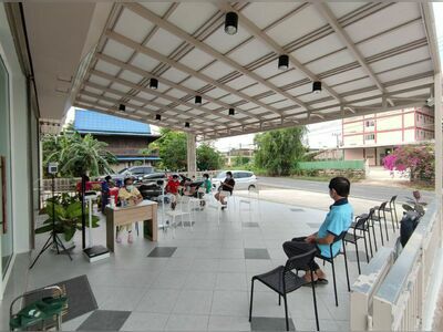 Wiphawee Clinic, general medical examination