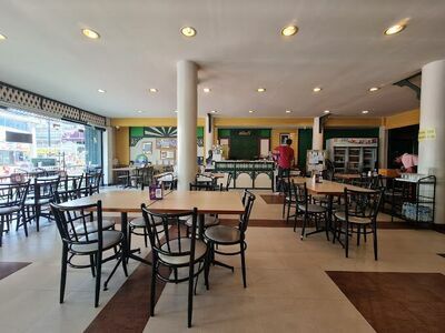 Lucky Restaurant