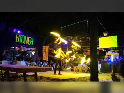 Stones Bar