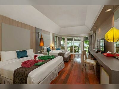 Nakara Long Beach Resort
