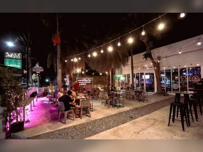 The Single Club 90’s Hua Hin