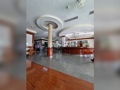 Dr. Akhom Medical Clinic