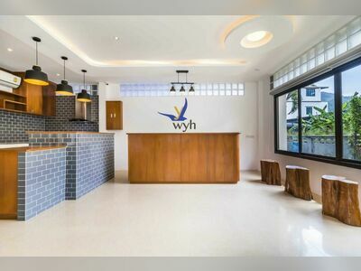 Wyh Hotels