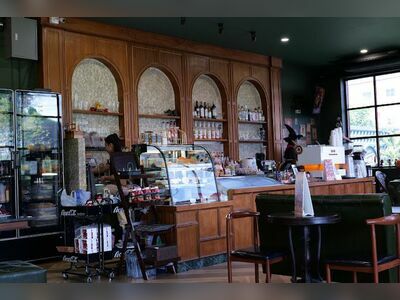 The Secret Bar & Restaurant