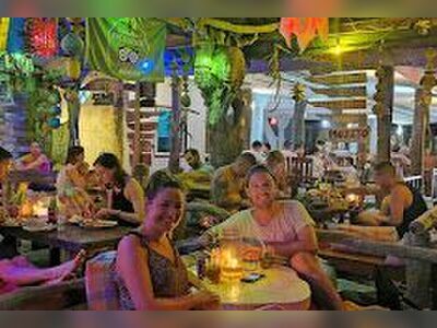 Majestic Bar Koh Lanta at Klong Dao Beach