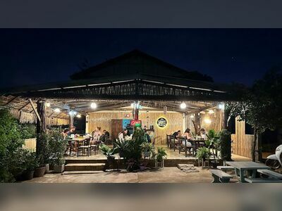 Yawee Restaurant