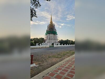 Suan Si Suriyothai