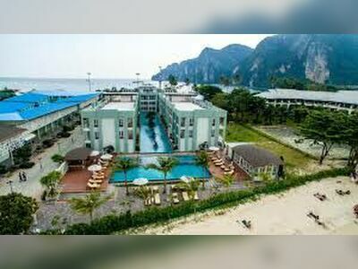 Phi Phi Harbour View Hotel