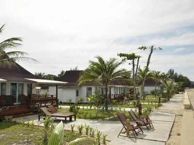 Nakara Long Beach Resort