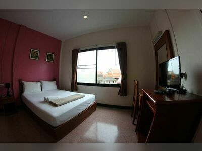 Myplace@Surat Hotel
