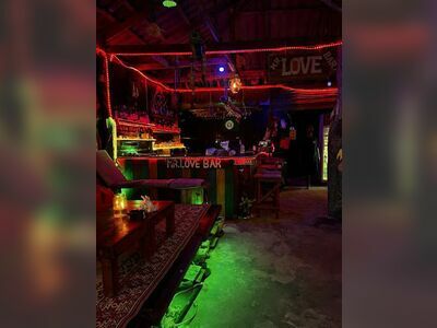 Mister Love Bar