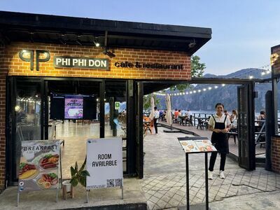 Phi Phi Don cafe and restaurant