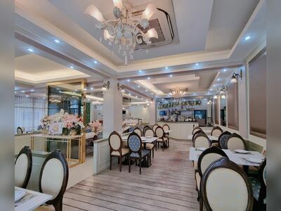 VANILLA Cafe & Bistro