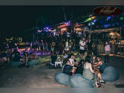 Fishbowl Beach Bar